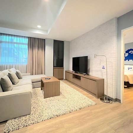 Kokotel Bangkok Dheva Thonglor Exteriér fotografie