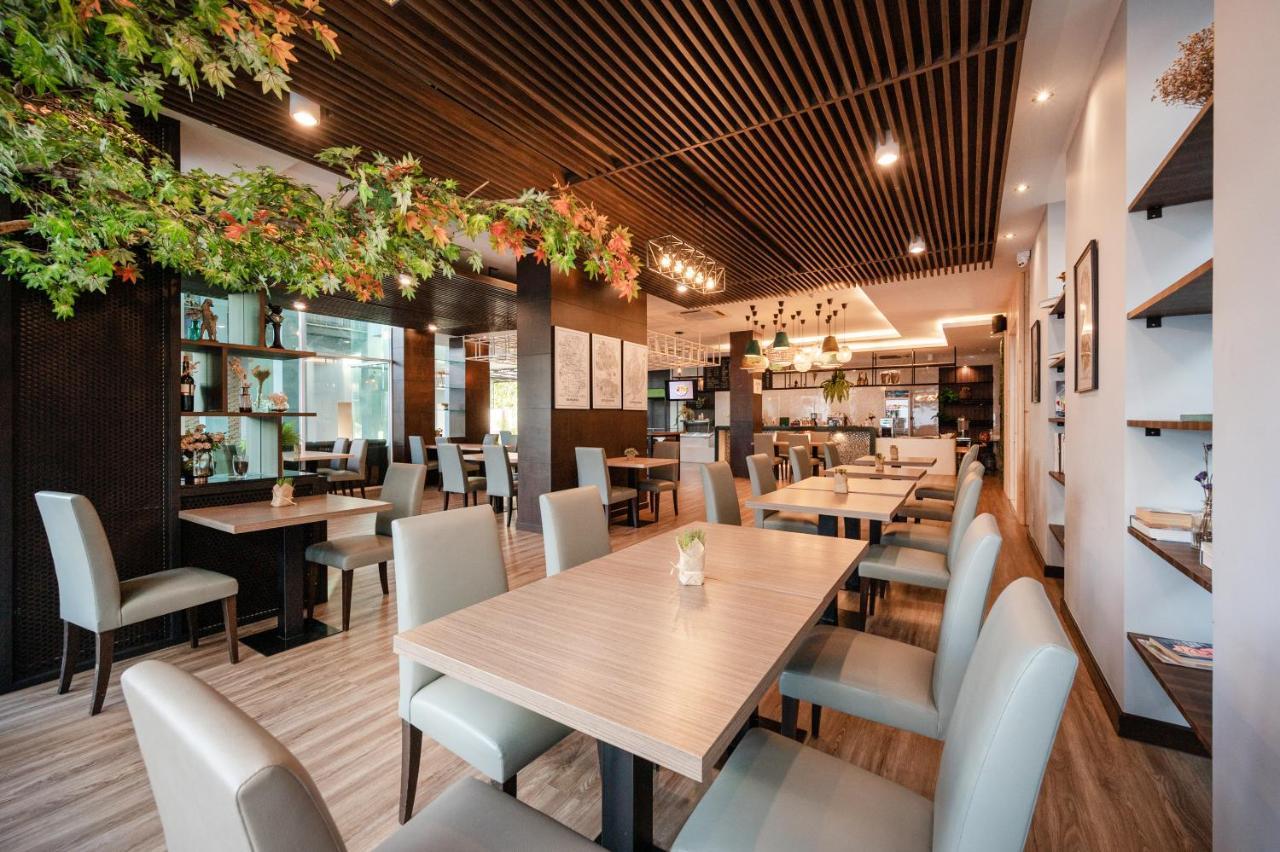 Kokotel Bangkok Dheva Thonglor Exteriér fotografie