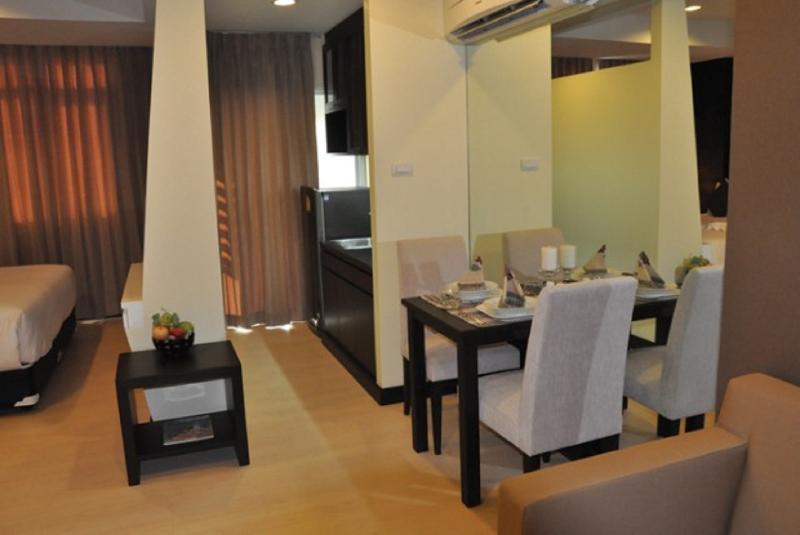 Kokotel Bangkok Dheva Thonglor Exteriér fotografie